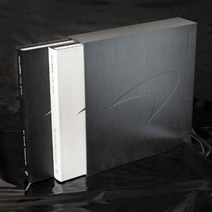 twin_hard_slipcase